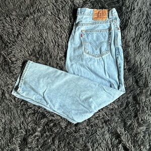 Levi light wash jeans
